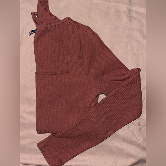 Old Navy Squre Neck Ribbed Knit Bodysuit - Picture 4 of 5